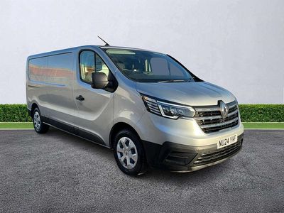 Grey Used 2024 Renault Trafic MPV | £21,499 (Fair price)
