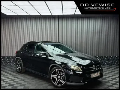 Usado Mercedes GLA220 AMG line 170 HP (125 kW) 2014 Preto SUV
