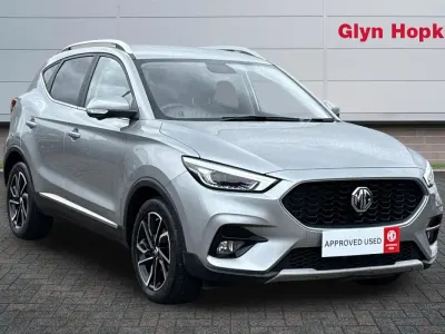 Usado MG ZS Exclusive 111 HP (81 kW) 2022 Prateado SUV