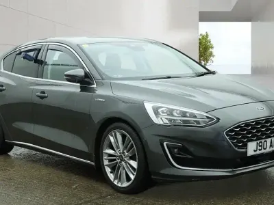 Używany Ford Focus Vignale 150 KM (110 kW) 2018 Szary Hatchback