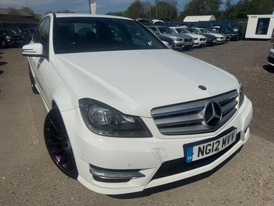 Begagnad Mercedes C220 AMG 2012 Vit Sedan