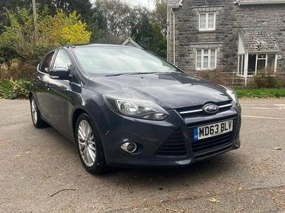 Grey Used 2014 Ford Focus Zetec Hatchback | £4,395 (Fair price)