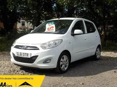 Used Hyundai i10 Active 86 HP (63 kW) 2011 White Hatchback