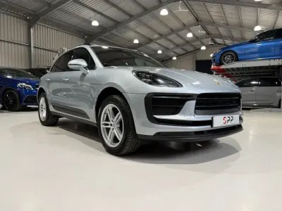 Used Porsche Macan 265 HP (194 kW) 2023 Silver SUV