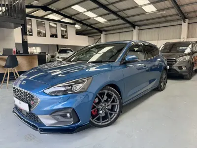 Used Ford Focus ST 190 HP (139 kW) 2019 Blue Hatchback