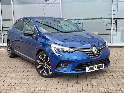 Used Renault Clio Techno 90 HP (66 kW) 2023 Blue Hatchback