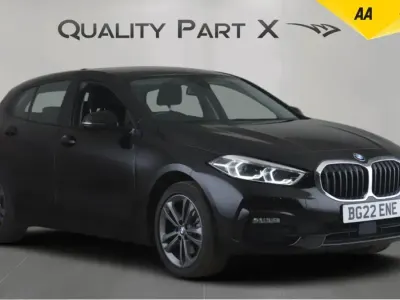 Usado BMW 116 Sport Line 2022 Negro Utilitario