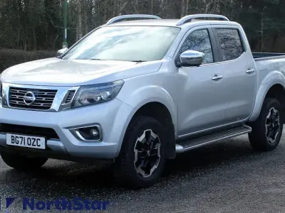 Used Nissan Navara Tekna 190 HP (139 kW) 2021 Silver Pickup