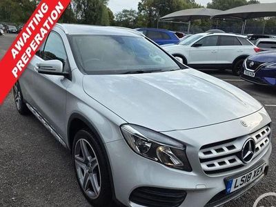 Mercedes GLA220