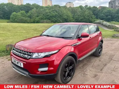 Used Land Rover Range Rover evoque Pure 190 HP (139 kW) 2015 Red Estate