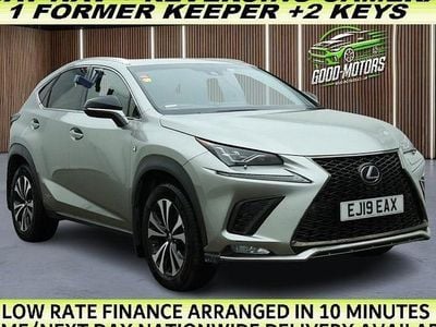 Lexus NX300h