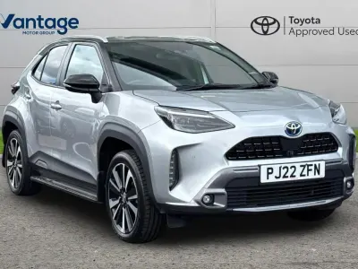 Used Toyota Yaris Cross Edition 113 HP (83 kW) 2022 Silver SUV