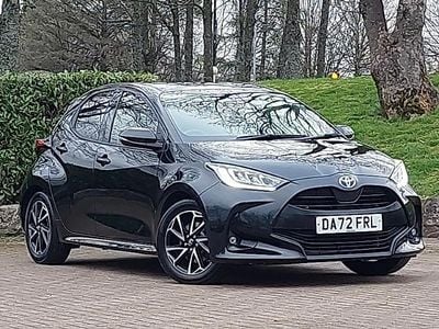 Used Toyota Yaris Hybrid Design 116 HP (85 kW) 2023 Black Hatchback