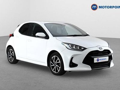 Used Toyota Yaris Hybrid Design 2023 White Hatchback