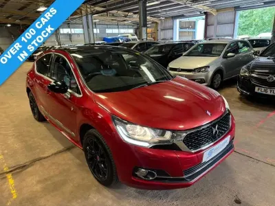 Usado DS Automobiles DS4 Performance 120 CV (88 kW) 2018 Rojo Utilitario
