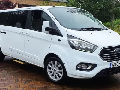 Used Ford Tourneo Titanium 130 HP (95 kW) 2019 White MPV