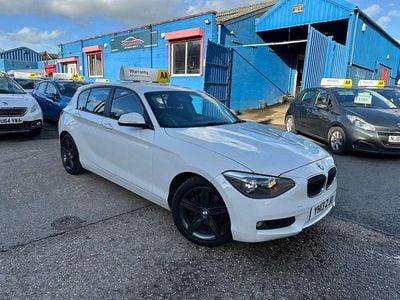 Used BMW 120 Sport Line 2013 White Hatchback
