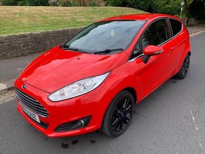 Red Used 2013 Ford Fiesta Zetec Hatchback | £2,495 (Good price)