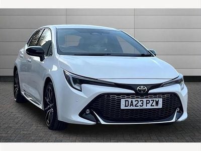 Used Toyota Corolla Sport 140 HP (102 kW) 2023 White Hatchback