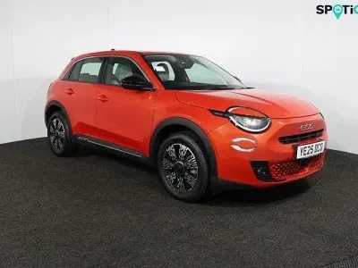 Used Fiat 600 S 101 HP (74 kW) 2025 Orange SUV