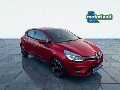 Red Used 2017 Renault Clio IV Dynamique Hatchback | £7,999 (Fair price)