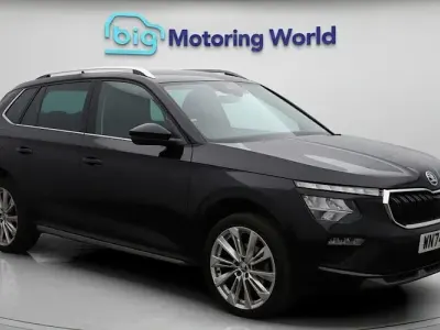 Käytetty Skoda Kamiq SE L 116 HP (85 kW) 2024 Musta Katumaasturi