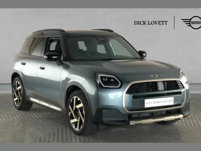 Used Mini Countryman Exclusive 170 HP (125 kW) 2024 Green SUV
