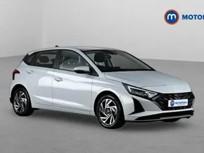 Used Hyundai i20 Advanced 101 HP (74 kW) 2024 Grey Hatchback