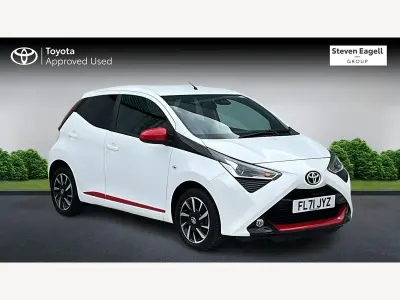 Used Toyota Aygo Trend 72 HP (52 kW) 2021 White Hatchback