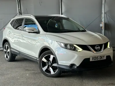 Used Nissan Qashqai N-TEC 110 HP (80 kW) 2015 White SUV