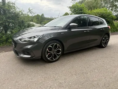 Used Ford Focus ST-Line X 125 HP (91 kW) 2022 Grey Hatchback