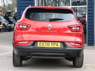 Used Renault Kadjar Iconic 138 HP (101 kW) 2020 Red SUV