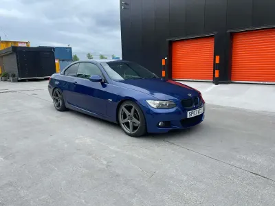 Usado BMW 325 Cabriolet M Sport 2007 Azul Descapotable