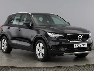 Used Volvo XC40 Momentum 161 HP (118 kW) 2022 Black SUV