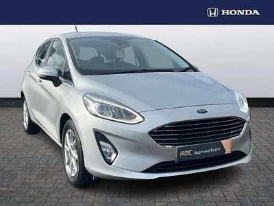 Used Ford Fiesta Zetec 99 HP (72 kW) 2019 Silver Hatchback