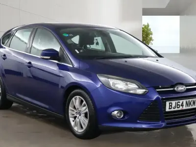 Used Ford Focus Titanium 125 HP (91 kW) 2014 Blue Hatchback