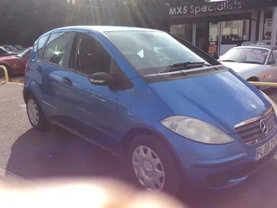 Used Mercedes A150 Classic 95 HP (69 kW) 2008 Blue Hatchback