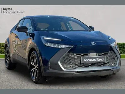 Used Toyota C-HR Design 140 HP (102 kW) 2025 Midnight teal SUV