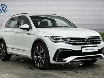 Używany VW Tiguan R-line 150 KM (110 kW) 2021 Biały SUV