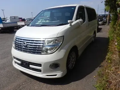 Used Nissan Elgrand 2007 White