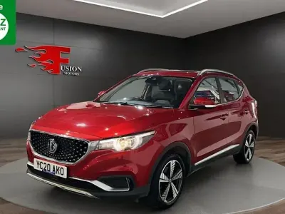 Usado MG ZS Exclusive 105 kW (143 CV) 2020 Rojo SUV