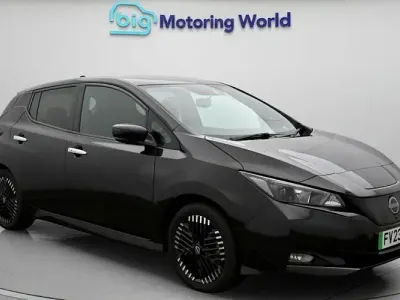 Used Nissan Leaf N-Connecta 110 kW (150 HP) 2023 Black Hatchback