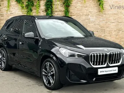Usado BMW X1 M Sport 211 CV (155 kW) 2022 Negro SUV