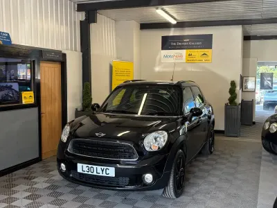 Usado Mini Cooper 122 CV (89 kW) 2016 Negro Utilitario