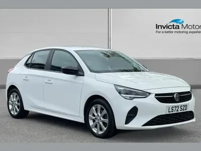 Used Vauxhall Corsa Design Edition 75 HP (55 kW) 2022 White Hatchback