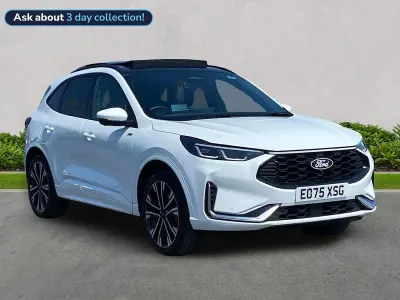 Begagnad Ford Kuga ST-Line X 183 HK (134 kW) 2025 Vit SUV