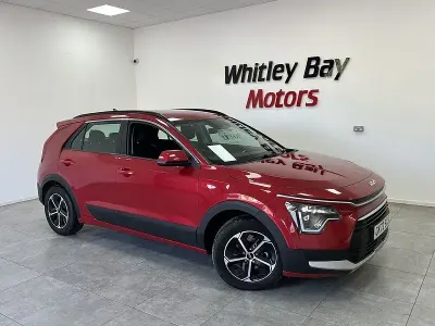 Used Kia Niro 139 HP (102 kW) 2022 Red SUV