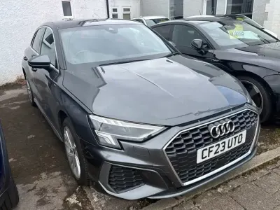 Begagnad Audi A3 Sportback e-tron S-Line 2023 Grå Halvkombi
