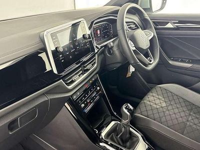 Usado VW T-Roc R-line 150 HP (110 kW) 2025 Prateado SUV
