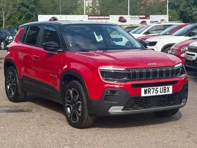 Usado Jeep Avenger Summit 2025 Vermelho SUV